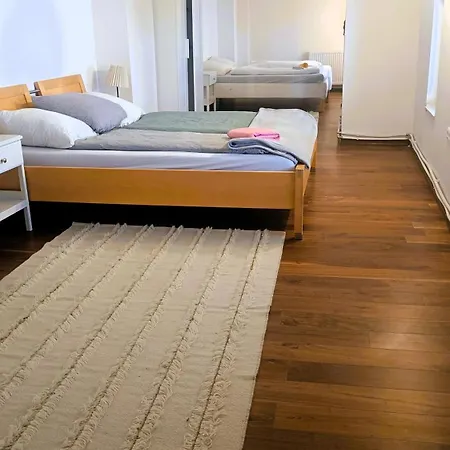 Townhouse Citycenter Klagenfurt am Woerthersee Exterior foto